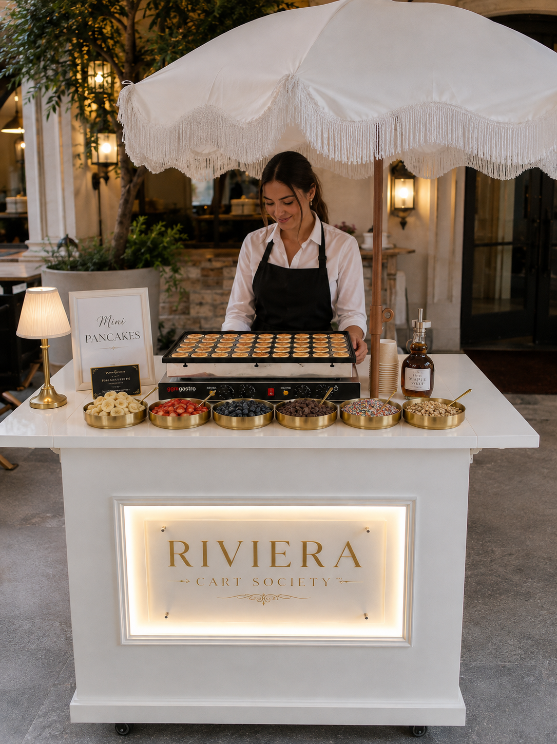 Riviera Cart Society mini pancake cart dressed for a garden event in Antibes